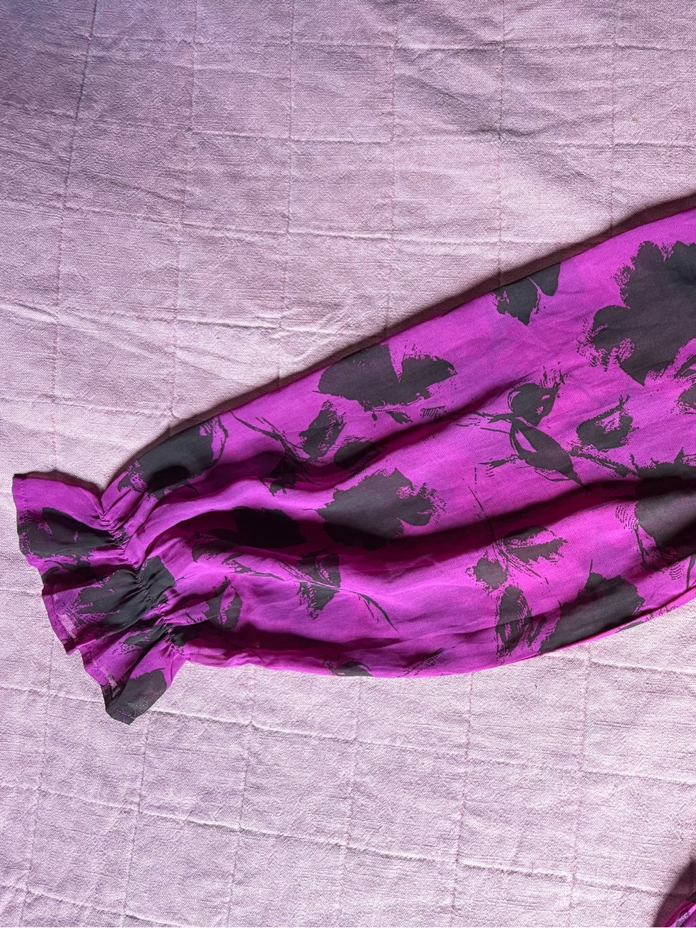 entro Magenta Floral Mini Dress- Size Large - Picture 9 of 9